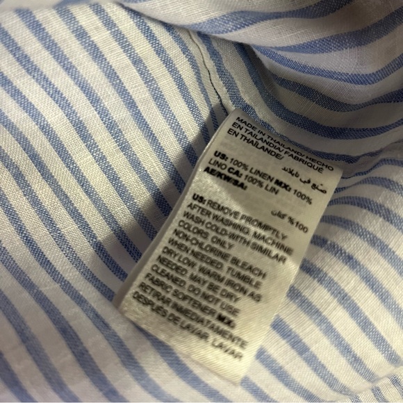 Chico’s Blue Stripe 100%‎ Linen Blouse Size 8/10 - Picture 4 of 5